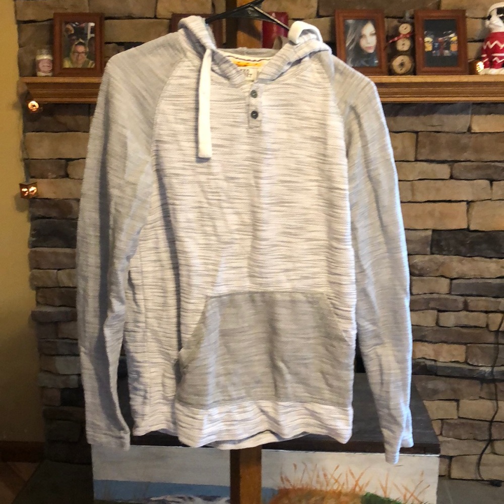 Light weight hoodie